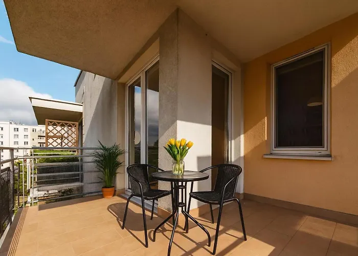 Apartment Modern Malborska,14, Metro&mall, Parking&smarttv *